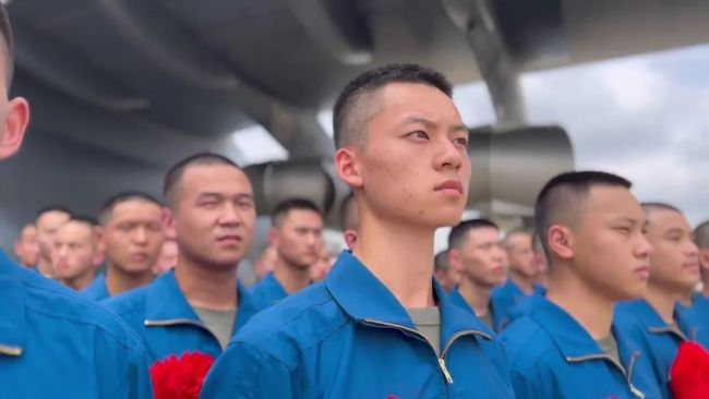 坐着運-20去上學(xue),開學典禮是航(hang)空展!