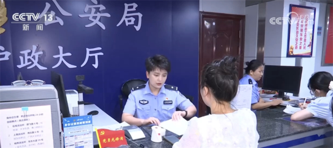 多地多措(cuò)并舉護航高校畢(bi)業生就業